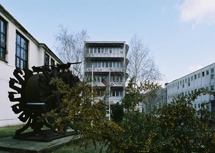 Pacsirtamező Complex