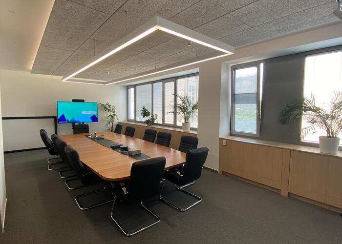 1027 Víziváros Office Center