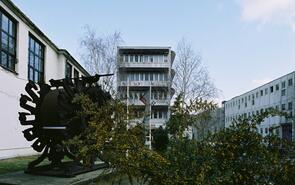  340 m2 Iroda - Pacsirtamező Complex