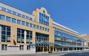  76 m2 Iroda - Buda Square Irodaház