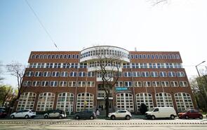  553 m2 Iroda - BFI Irodaház