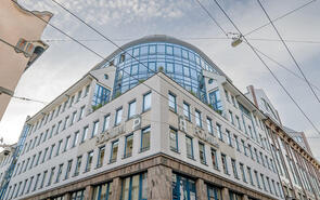  250 m2 Iroda - Pódium