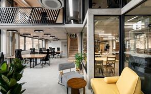  14 m2 Iroda - Puzl CowOrKing Budapest