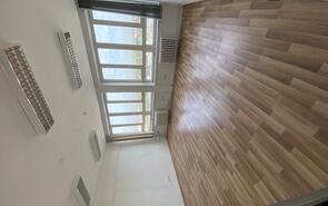  75 m2 Iroda - Mogyoródi 32 Irodaház