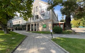  220 m2 Iroda - BAH Center