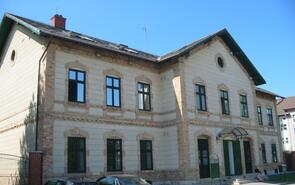  113 m2 Iroda - Lindner Irodaház